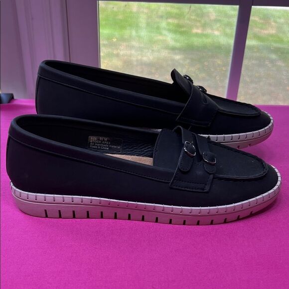 Bongro Black Loafers with White Soles - Picture 4 of 7